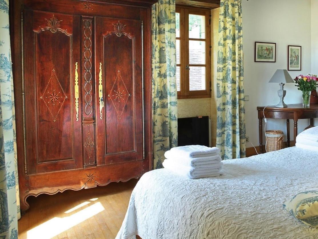 Chambres D'Hotes Avec Piscine La Rossillonie Beynac-et-Cazenac Værelse billede
